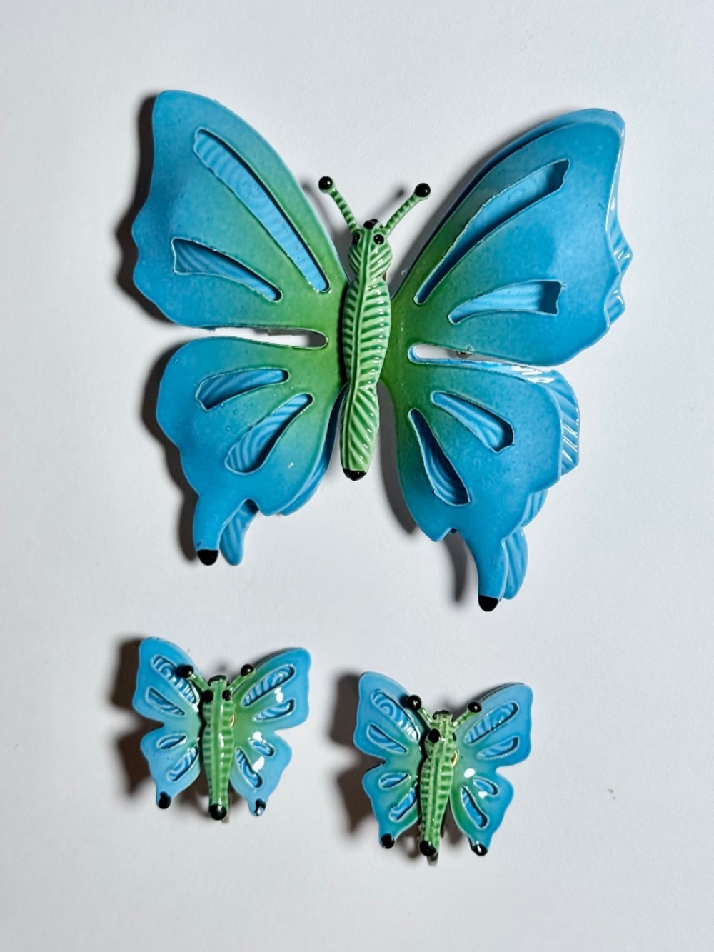 VTG 2.5" MCM Enamel Metal BUTTERFLY Brooch Pin & Clip On Earring Set Blue Green